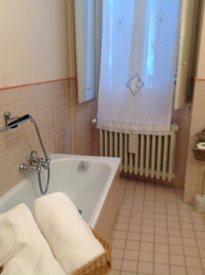 Magnolia Bed & Breakfast Casale Monferrato Bagian luar foto